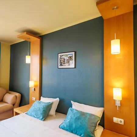 Hotel Mirage 3*