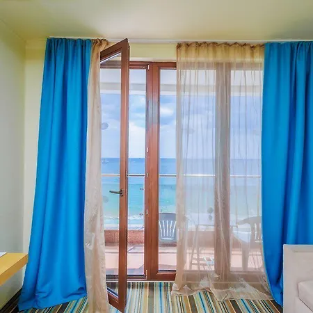 Hotel Mirage 3*